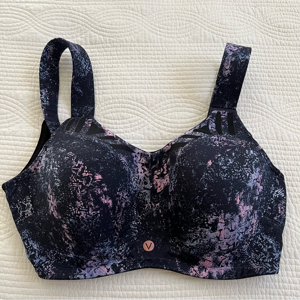 Lane Bryant / LIVI High Impact Wicking Max Support Underwire Sport Bra